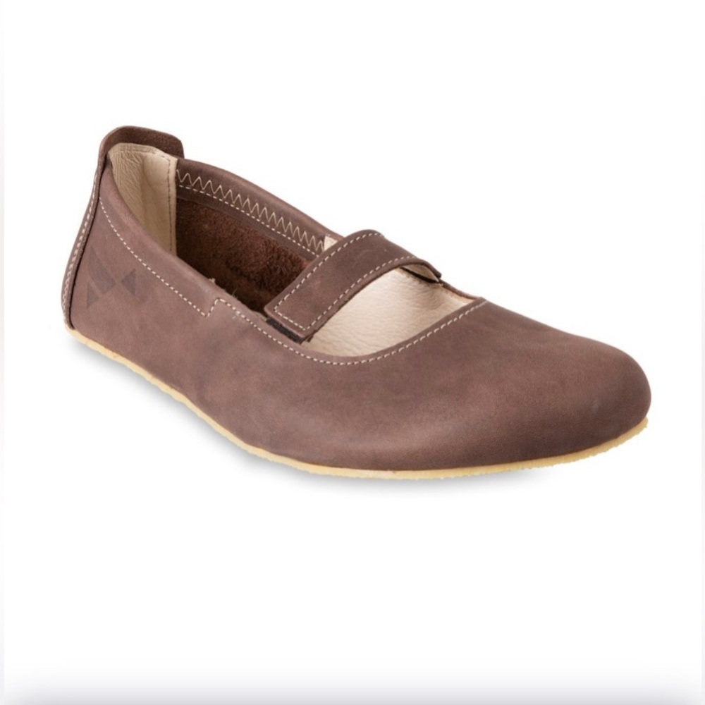 SOLD NEW $139 Angles Barefoot Leather European Ballet Flats EU 41 US 9.5-10